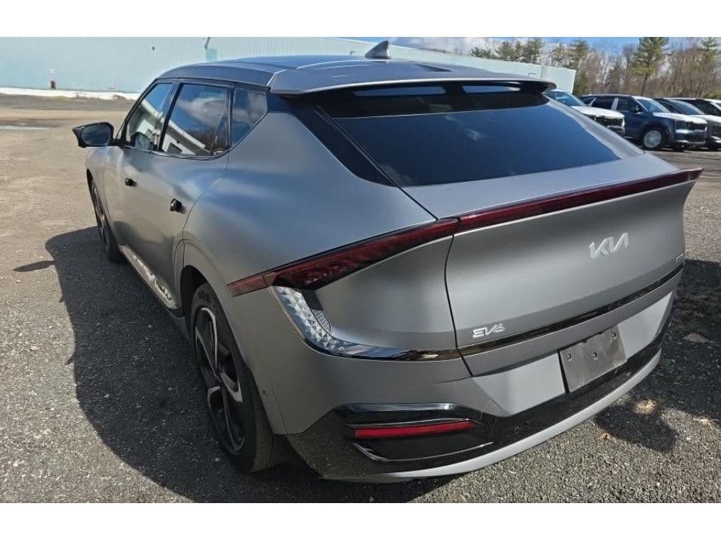2023 Kia EV6 view 4