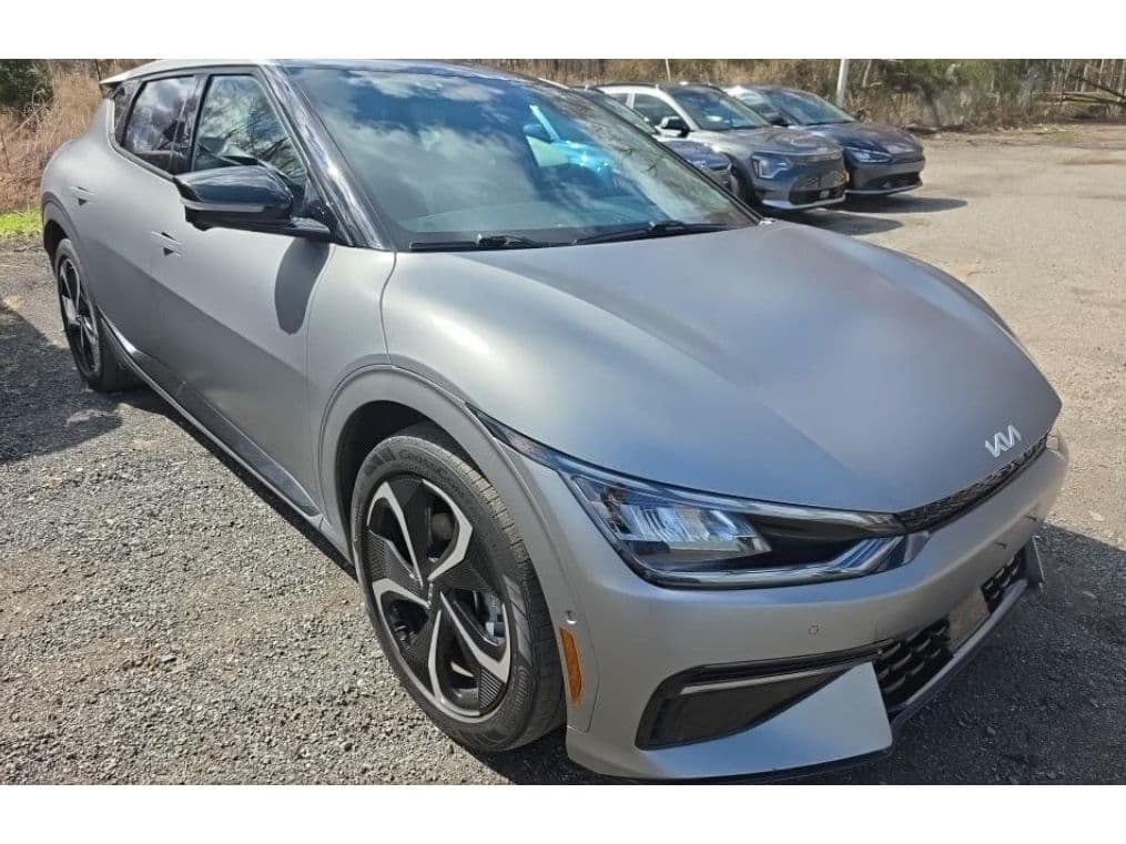 2023 Kia EV6 view 2