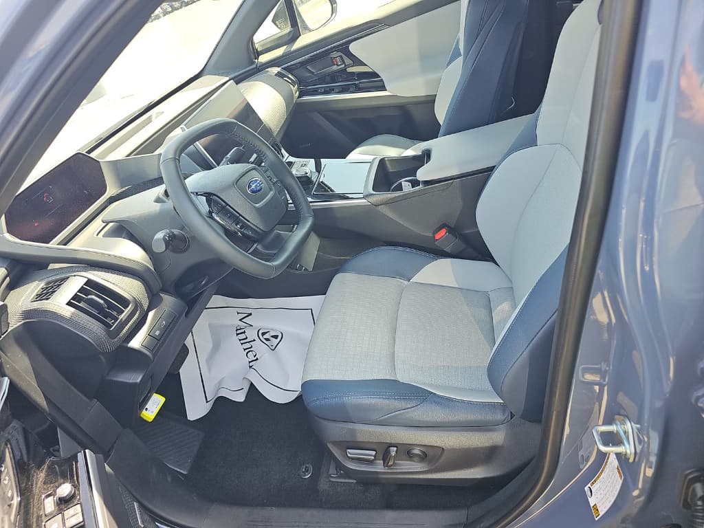 2025 Subaru Solterra view 5