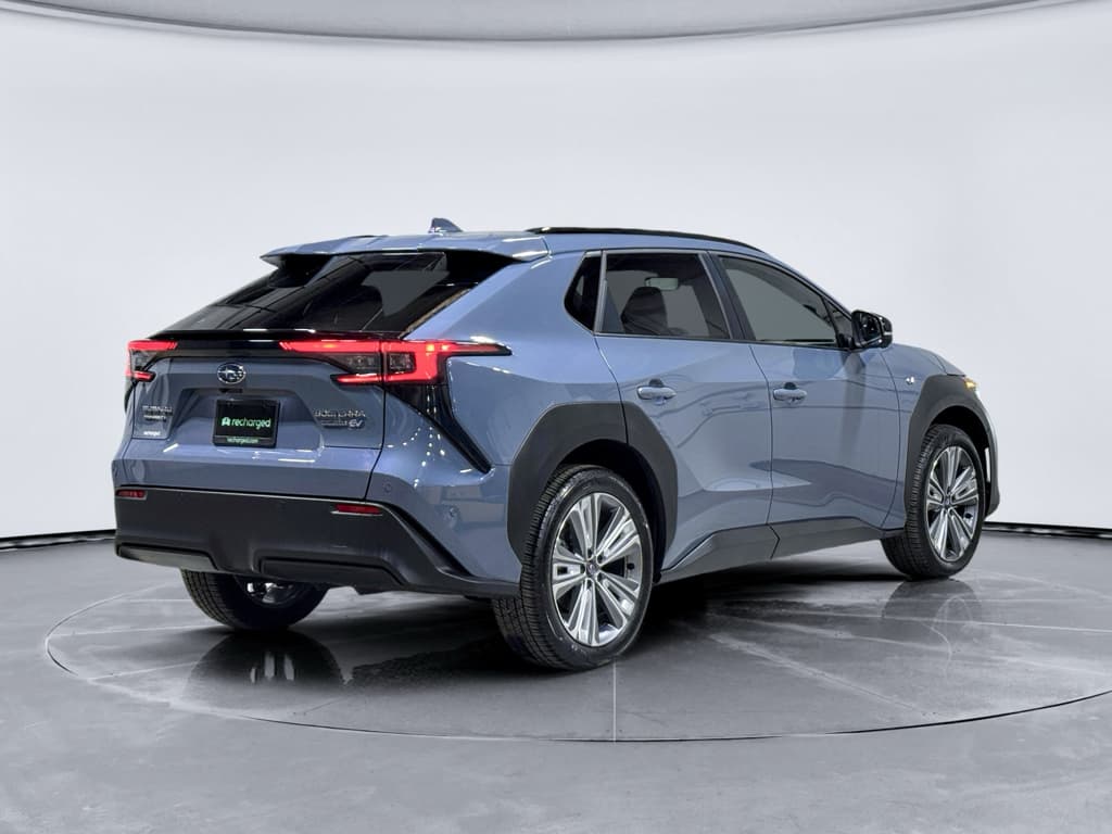 2025 Subaru Solterra view 3