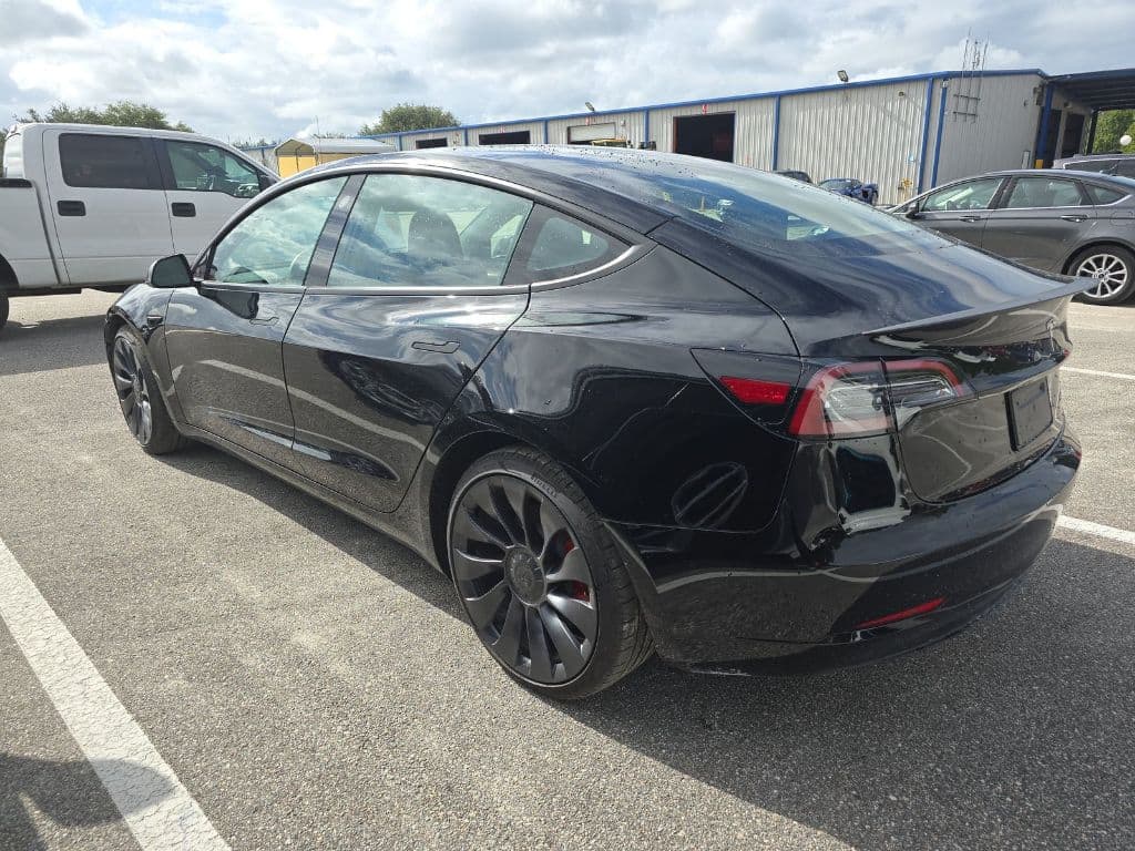 2023 Tesla Model 3 view 4