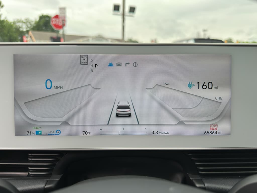 2022 Hyundai IONIQ 5 view 9