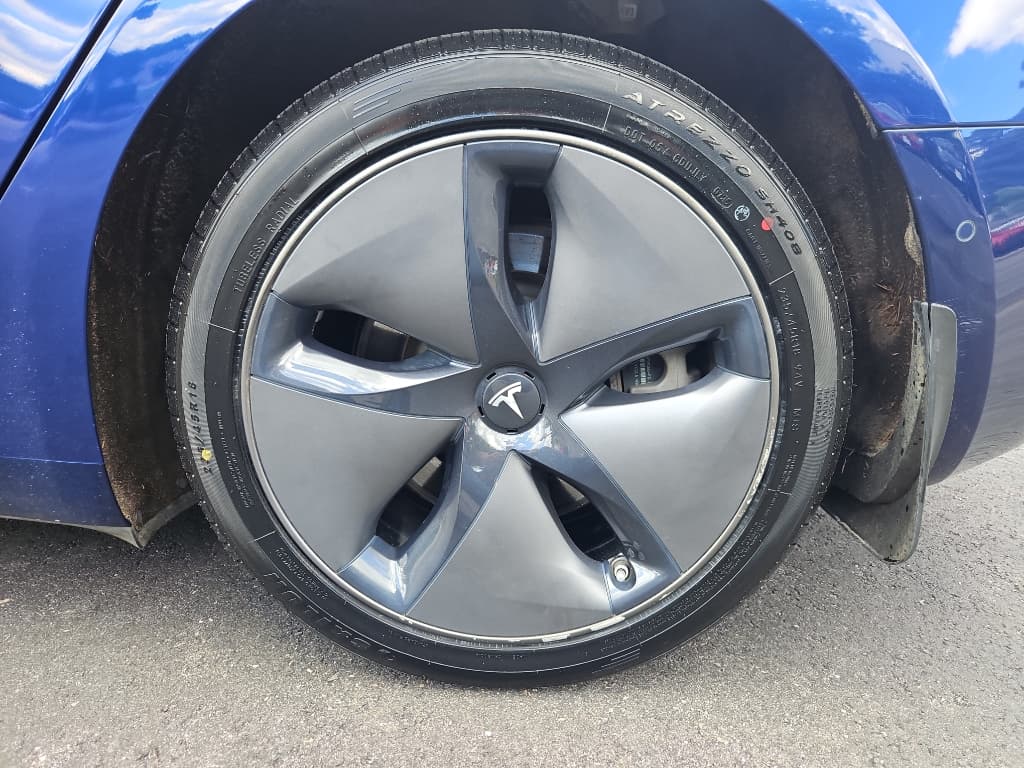 2018 Tesla Model 3 view 25