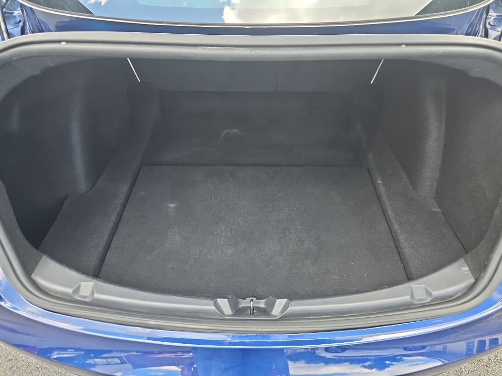 2018 Tesla Model 3 view 20