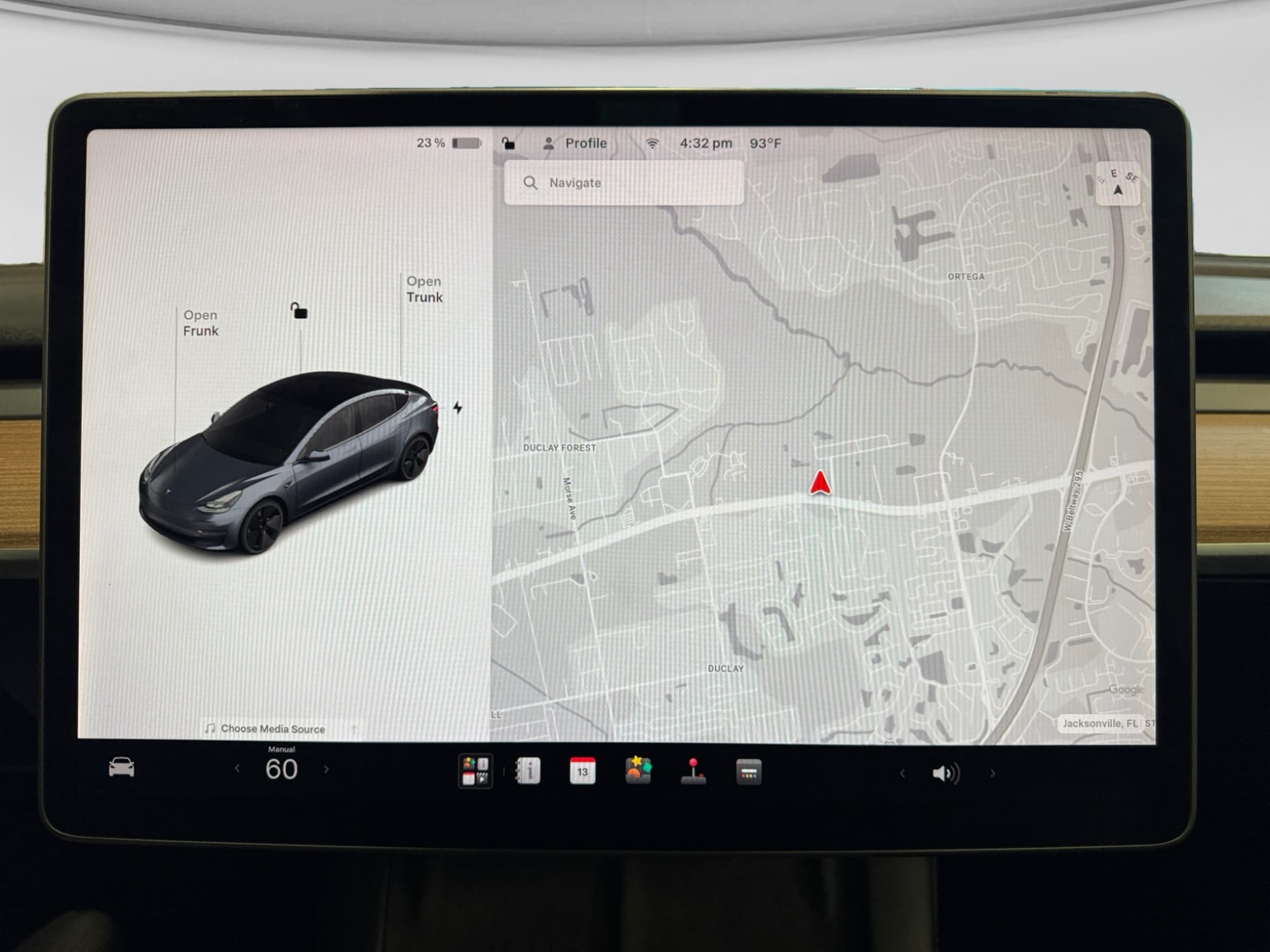 2021 Tesla Model 3 view 9