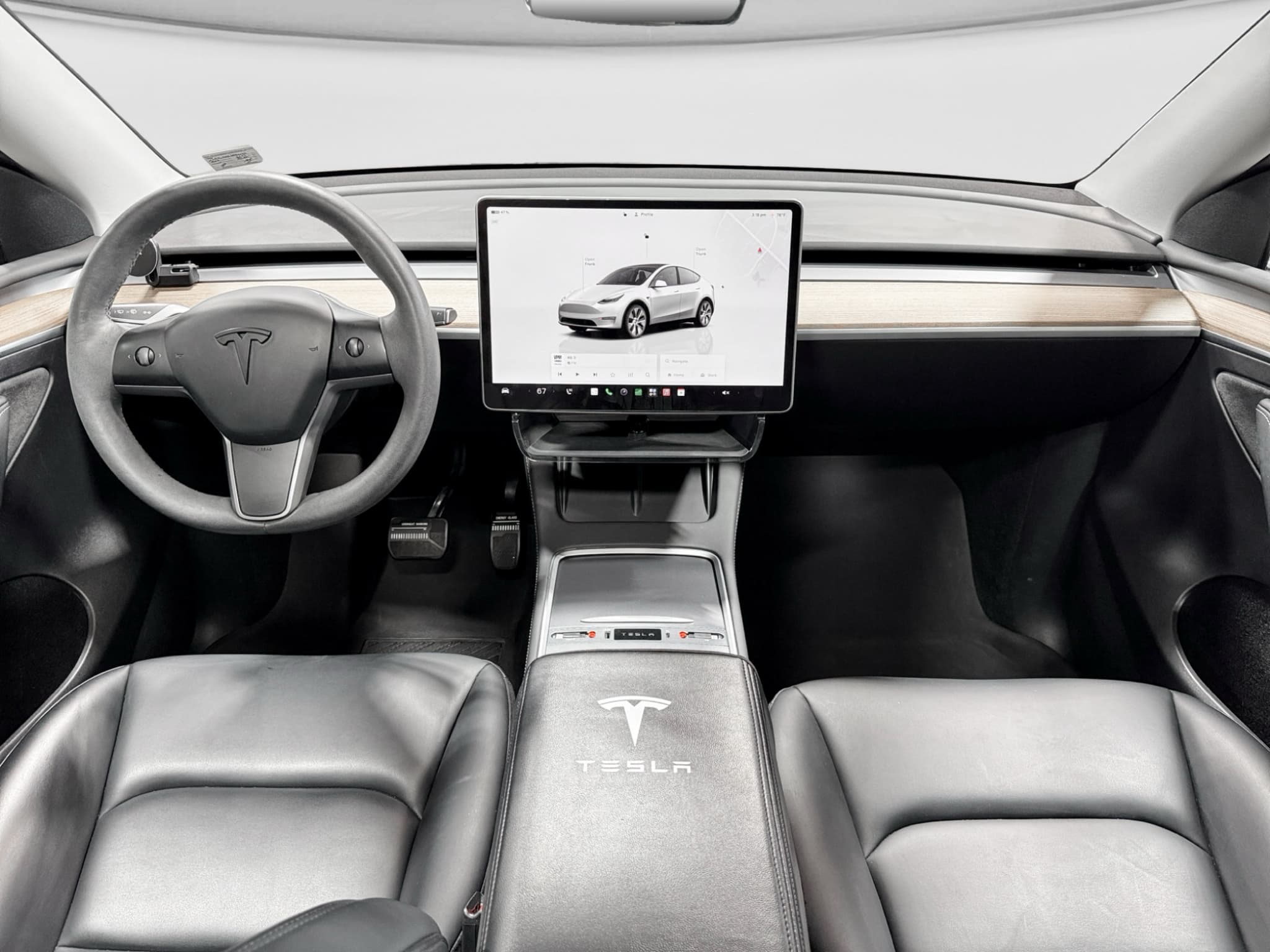2023 Tesla Model Y view 14