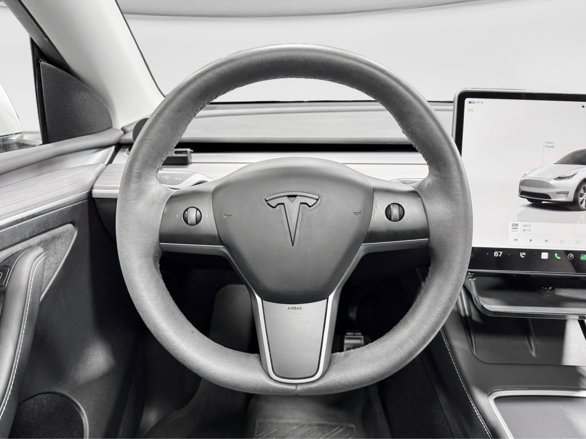 2023 Tesla Model Y view 7
