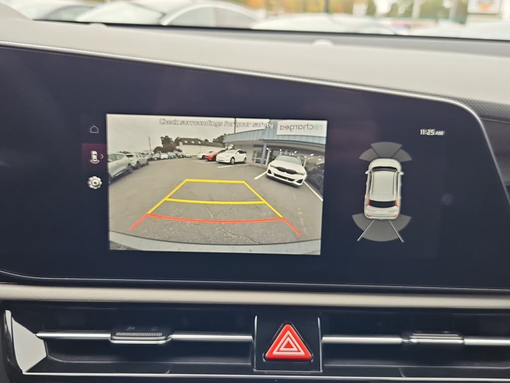 2024 Kia Niro EV view 17