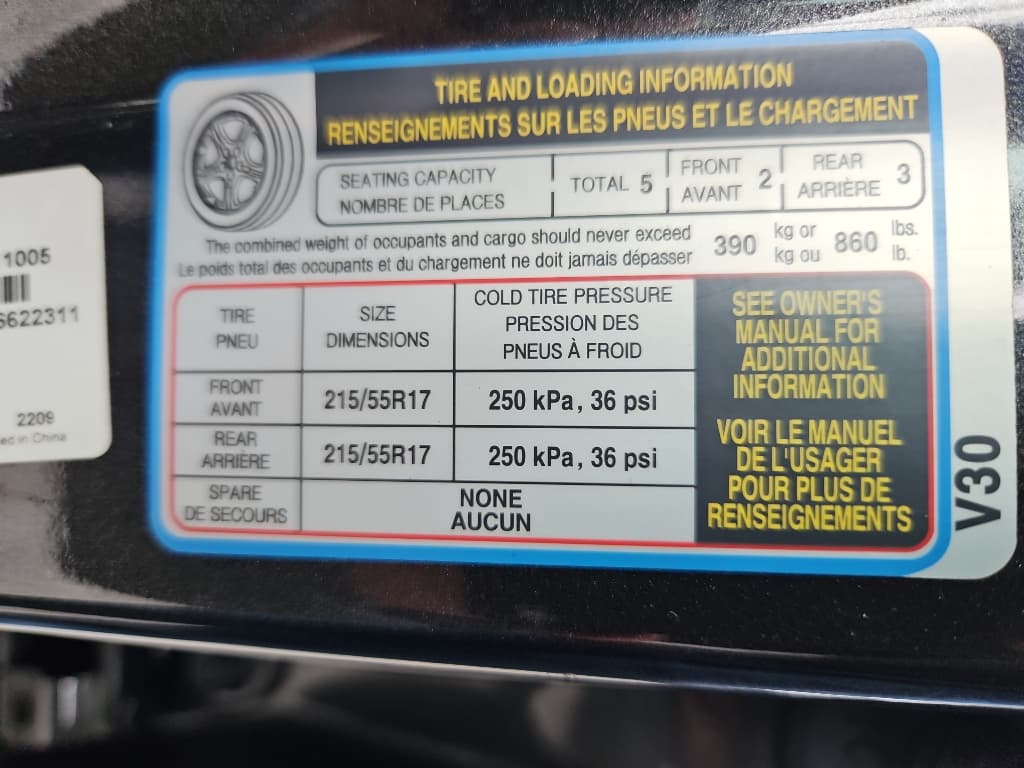 2024 Kia Niro EV view 30