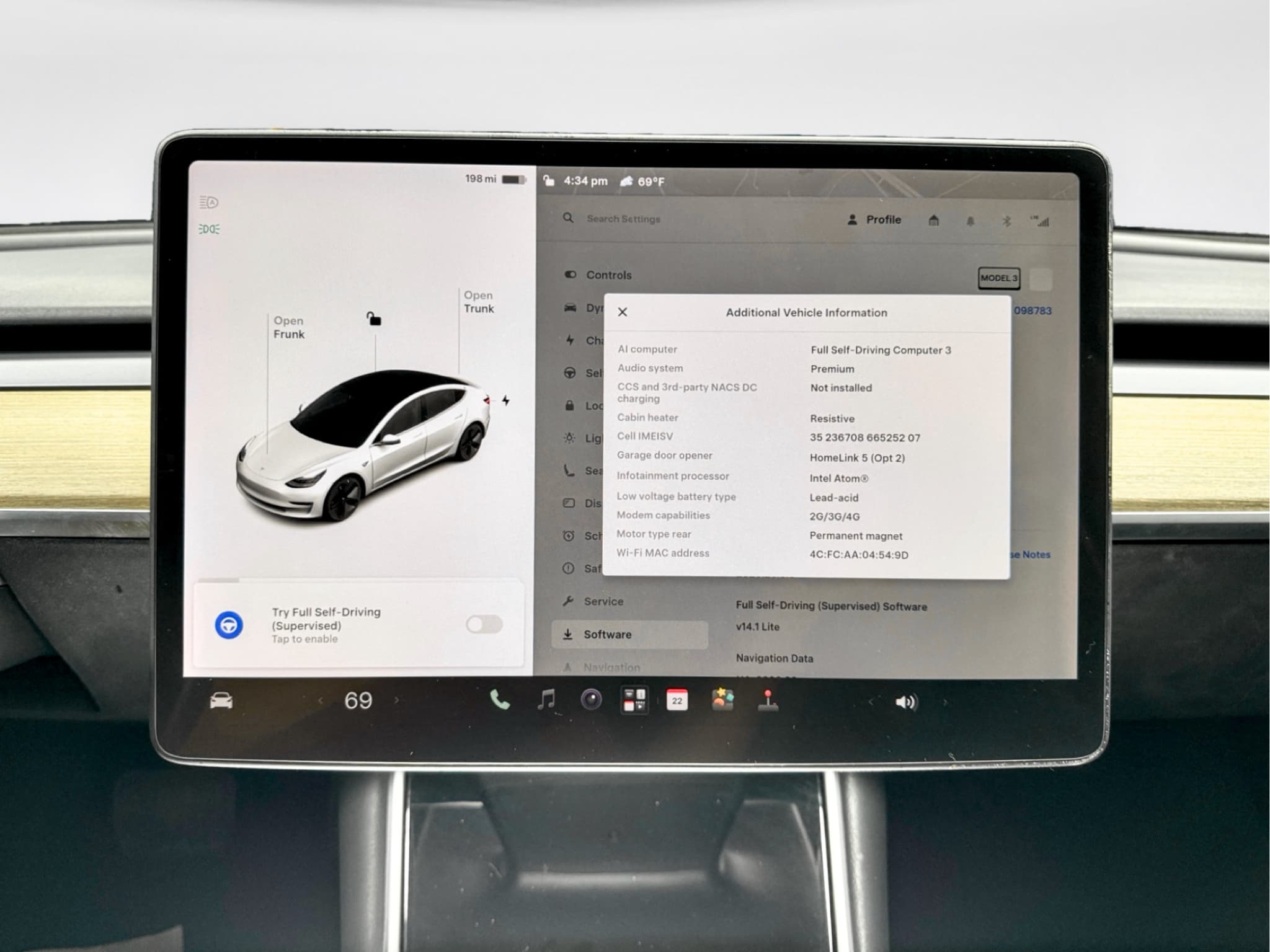 2018 Tesla Model 3 view 13
