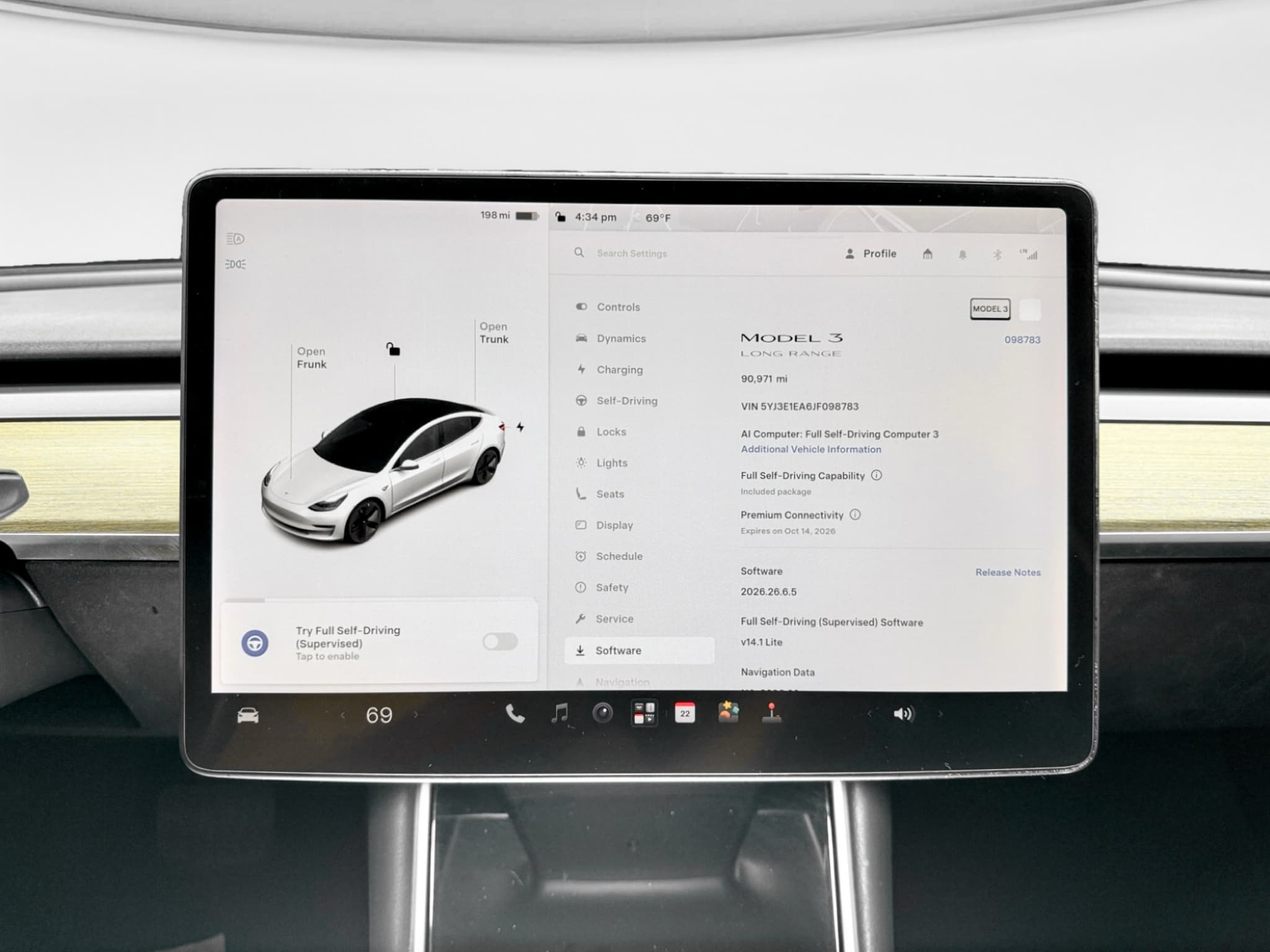 2018 Tesla Model 3 view 12