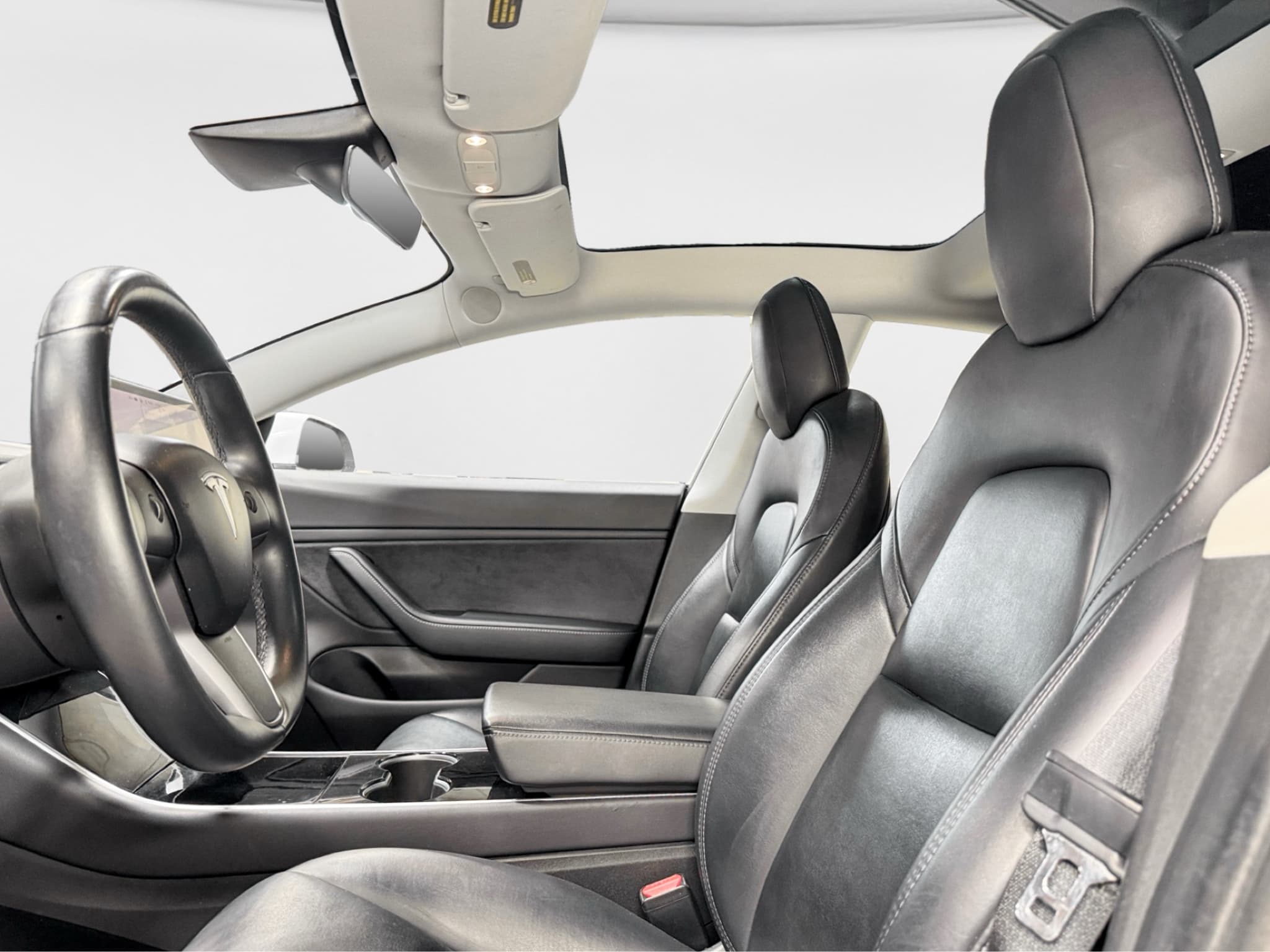 2018 Tesla Model 3 view 17