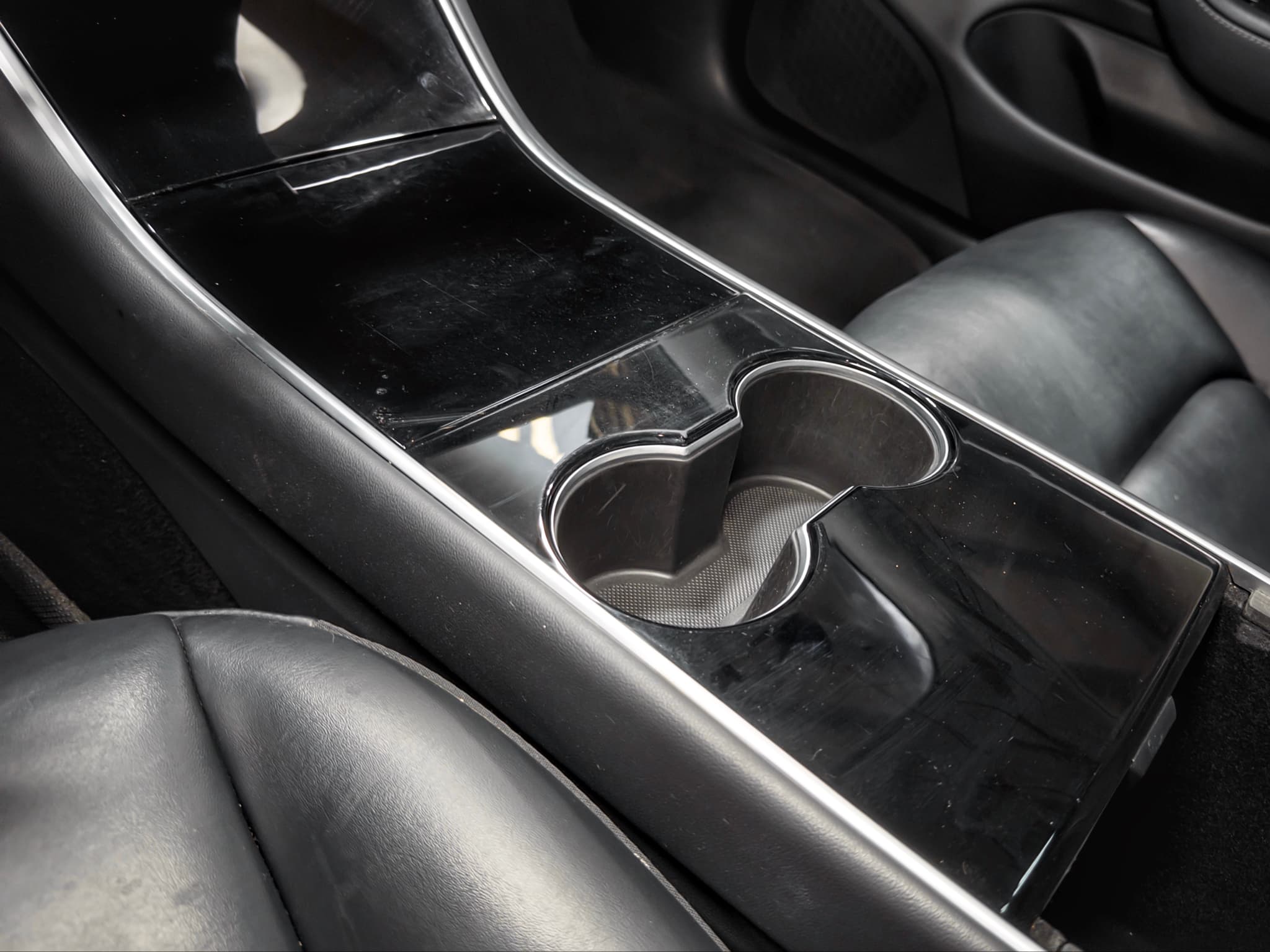 2018 Tesla Model 3 view 19