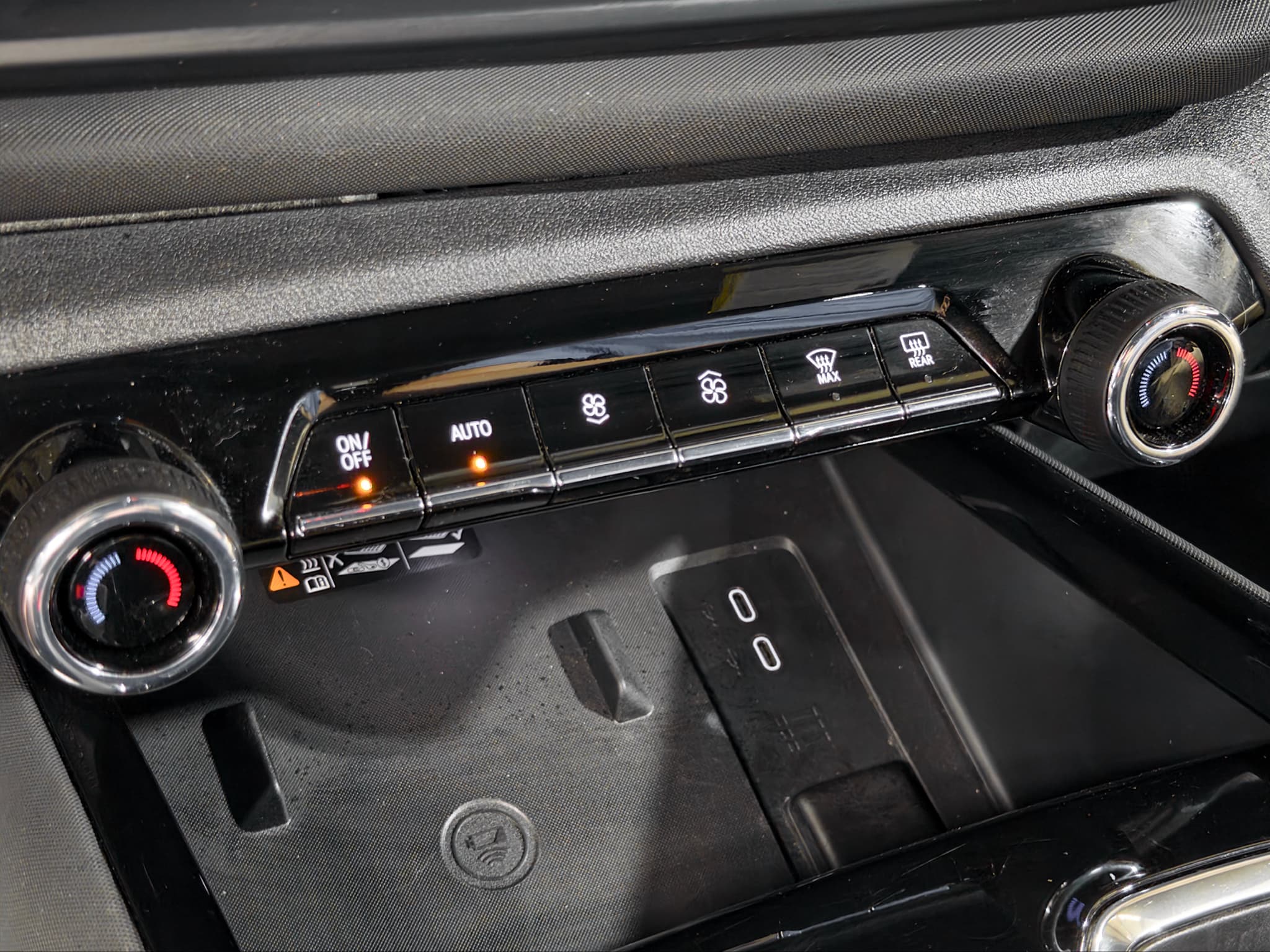 2025 Chevrolet Silverado EV view 14