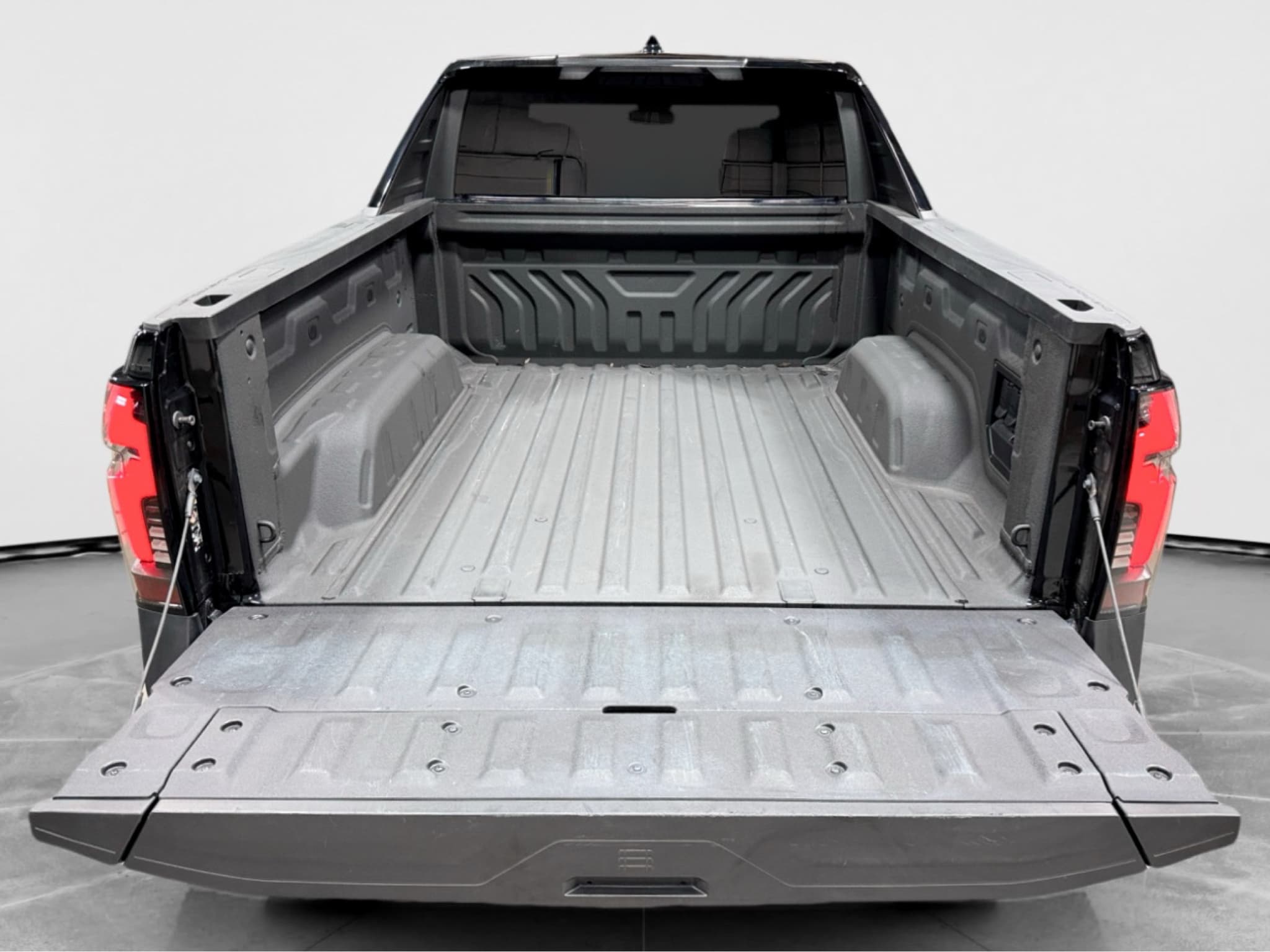 2025 Chevrolet Silverado EV view 26