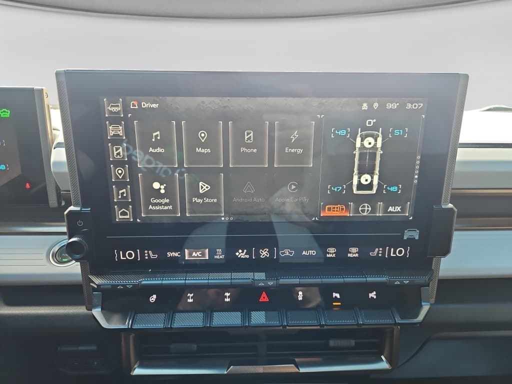 2022 GMC Hummer EV view 11
