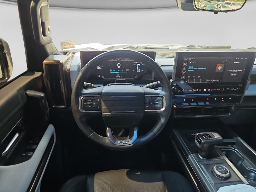 2022 GMC Hummer EV view 8