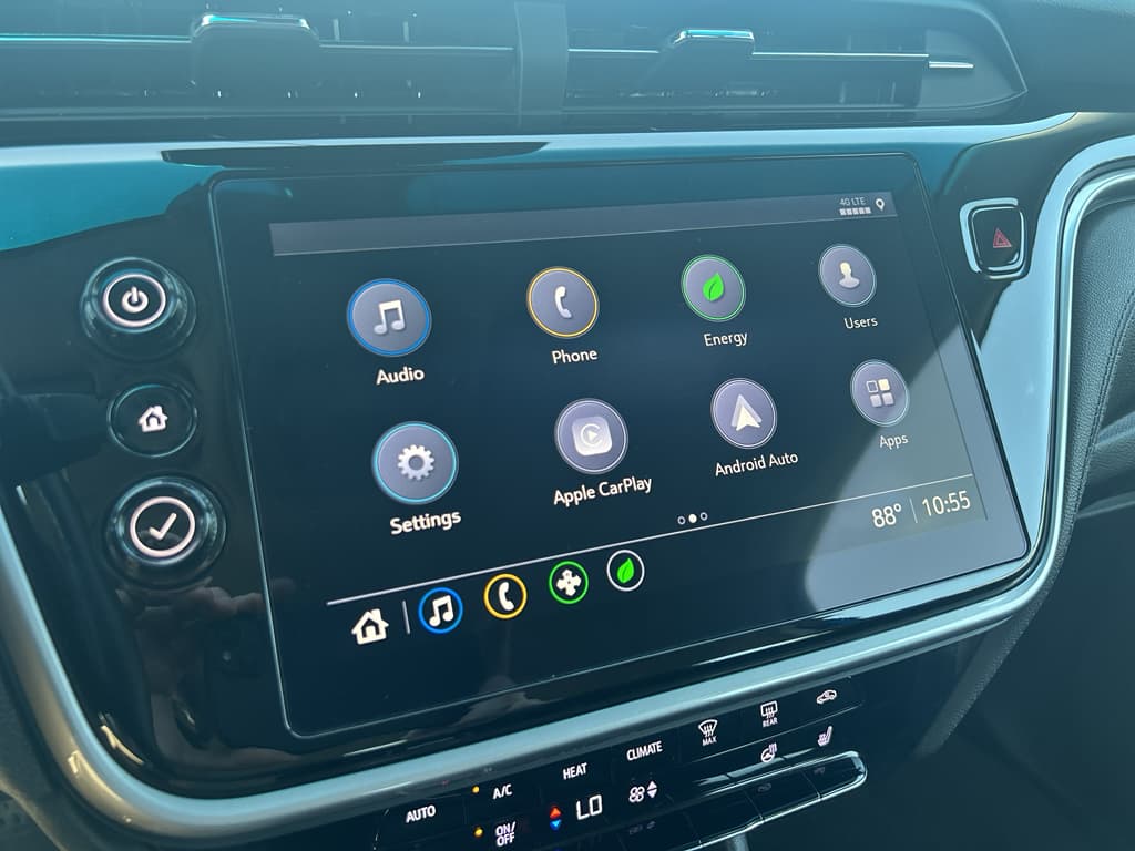 2022 Chevrolet Bolt EV view 10