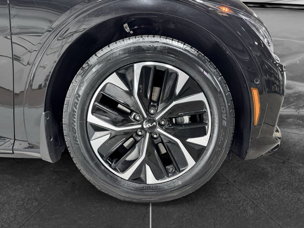 2023 Kia EV6 view 36