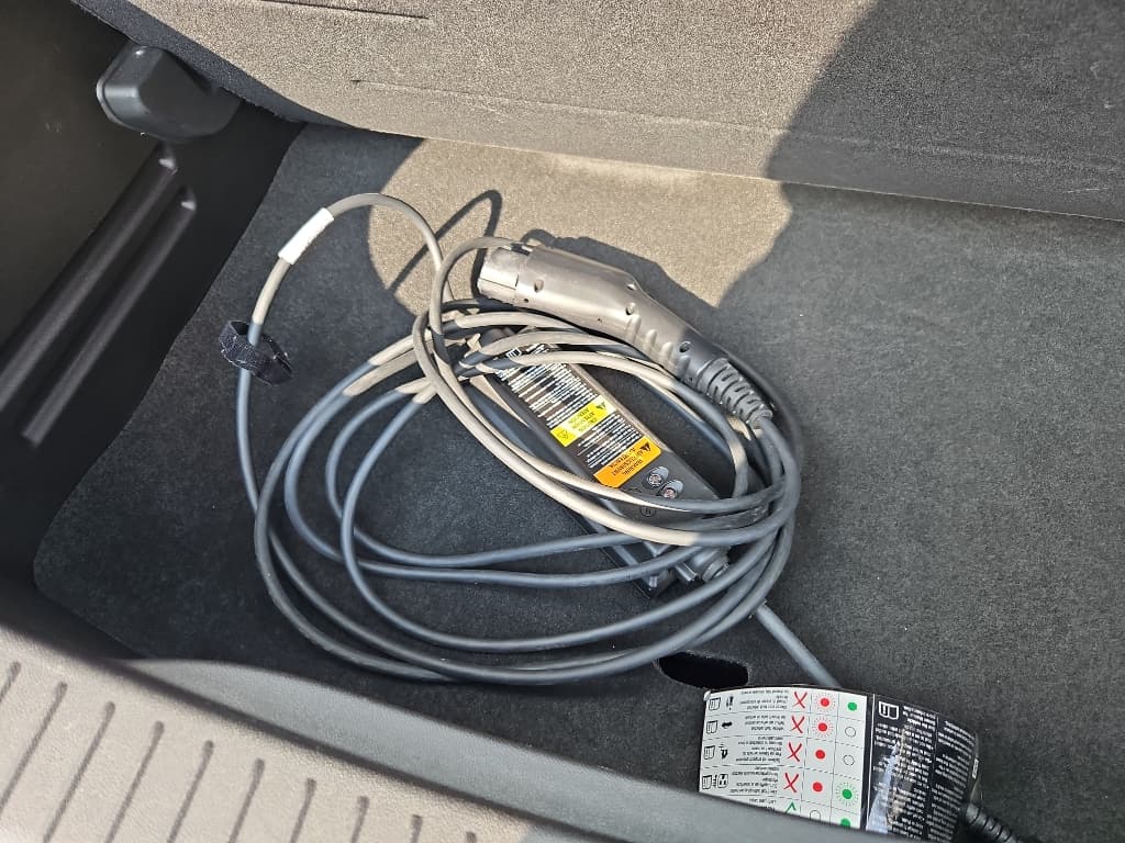 2022 Chevrolet Bolt EV view 6