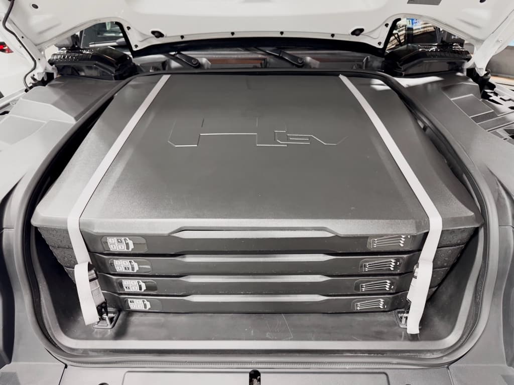 2022 GMC Hummer EV view 27