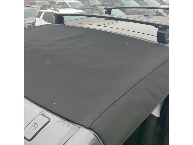 2022 GMC Hummer EV view 2