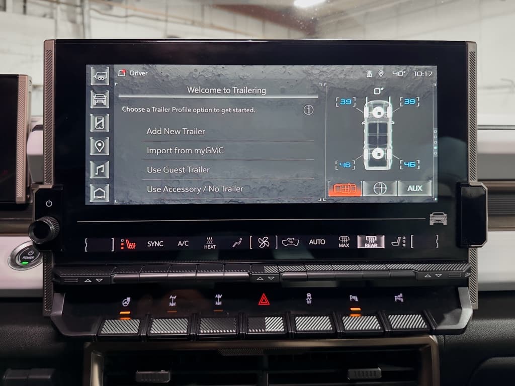 2022 GMC Hummer EV view 14