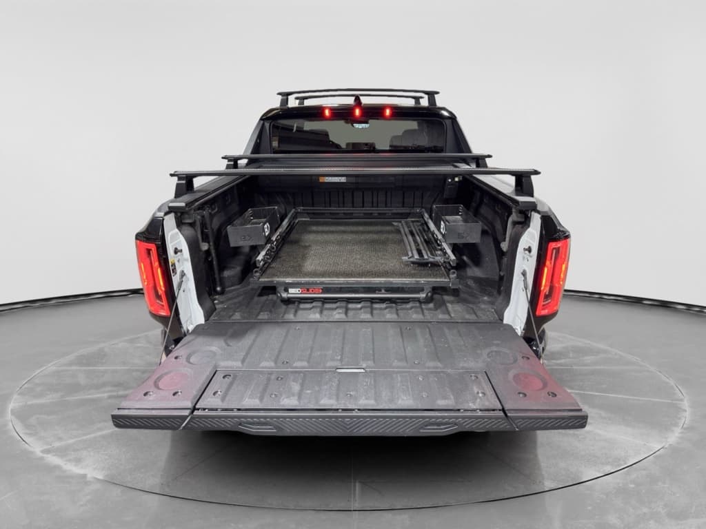 2022 GMC Hummer EV view 29