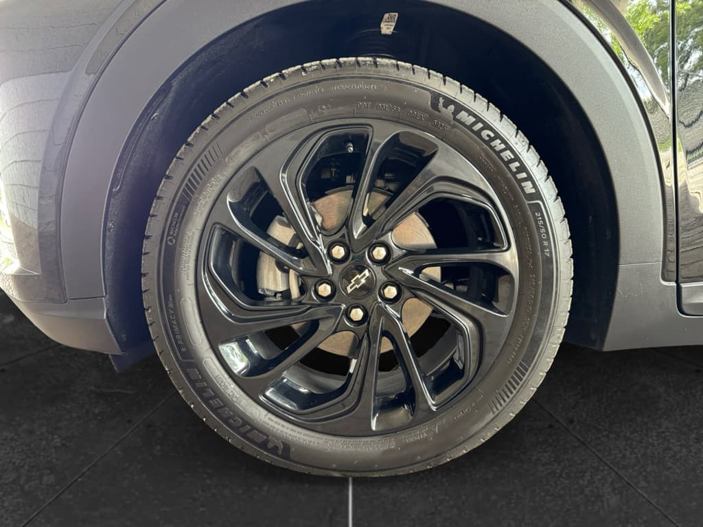 2027 Chevrolet Bolt view 29