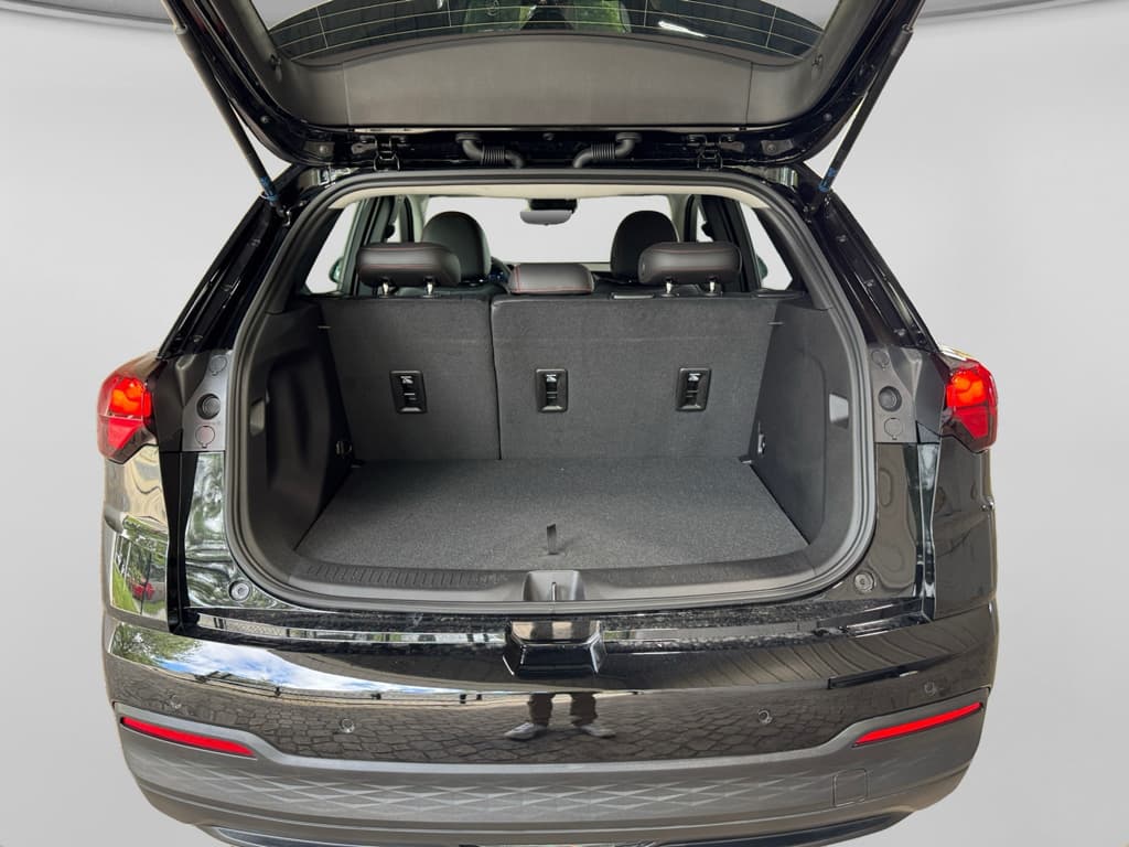 2027 Chevrolet Bolt view 25
