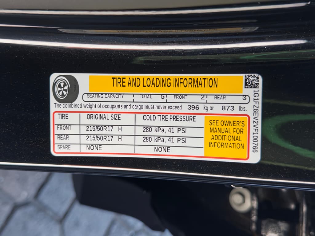 2027 Chevrolet Bolt view 28