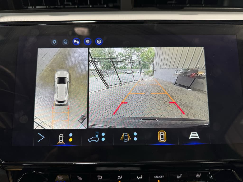 2027 Chevrolet Bolt view 14