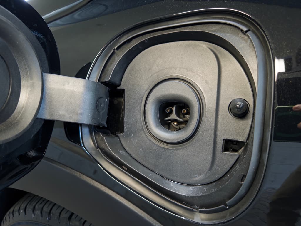 2027 Chevrolet Bolt view 5