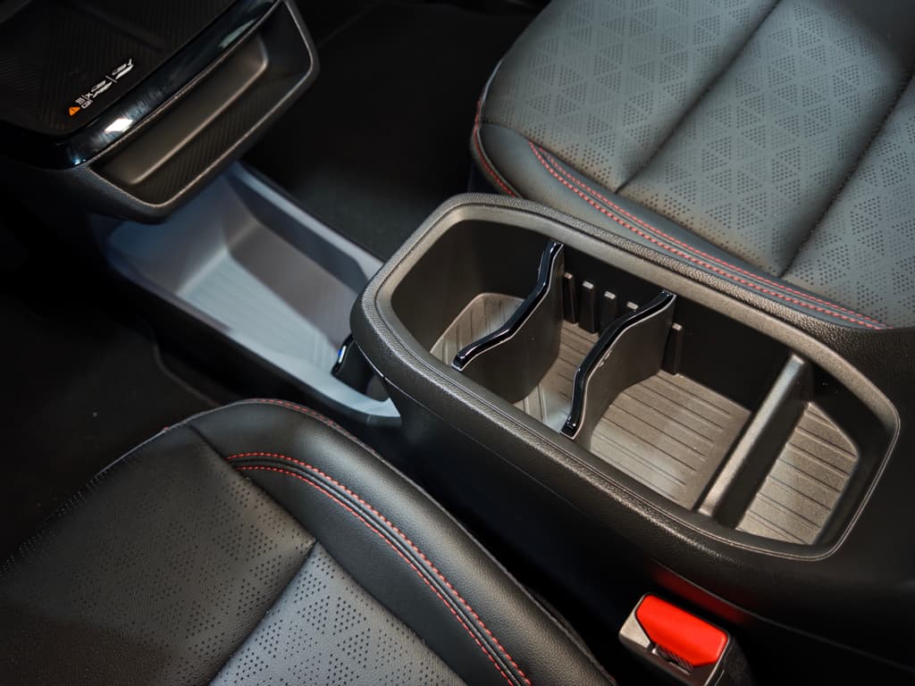 2027 Chevrolet Bolt view 19