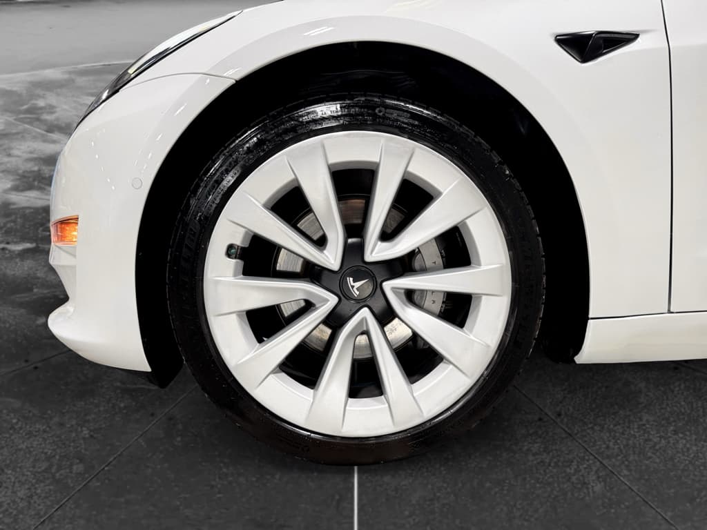 2021 Tesla Model 3 view 29