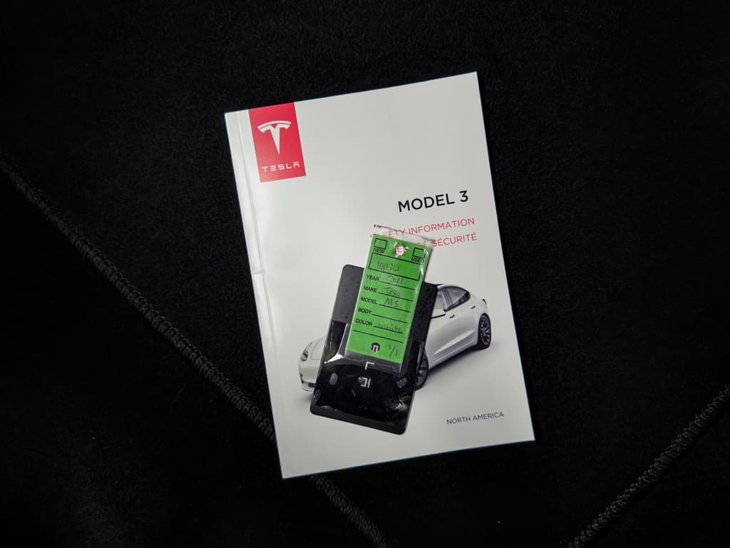 2021 Tesla Model 3 view 21