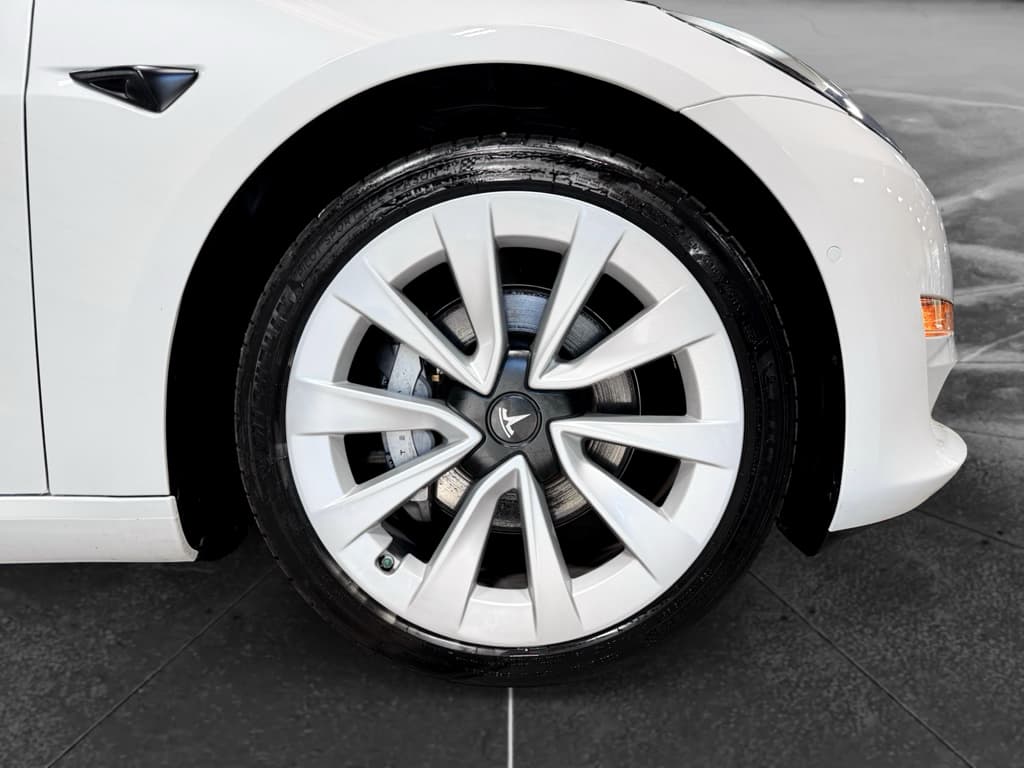 2021 Tesla Model 3 view 35