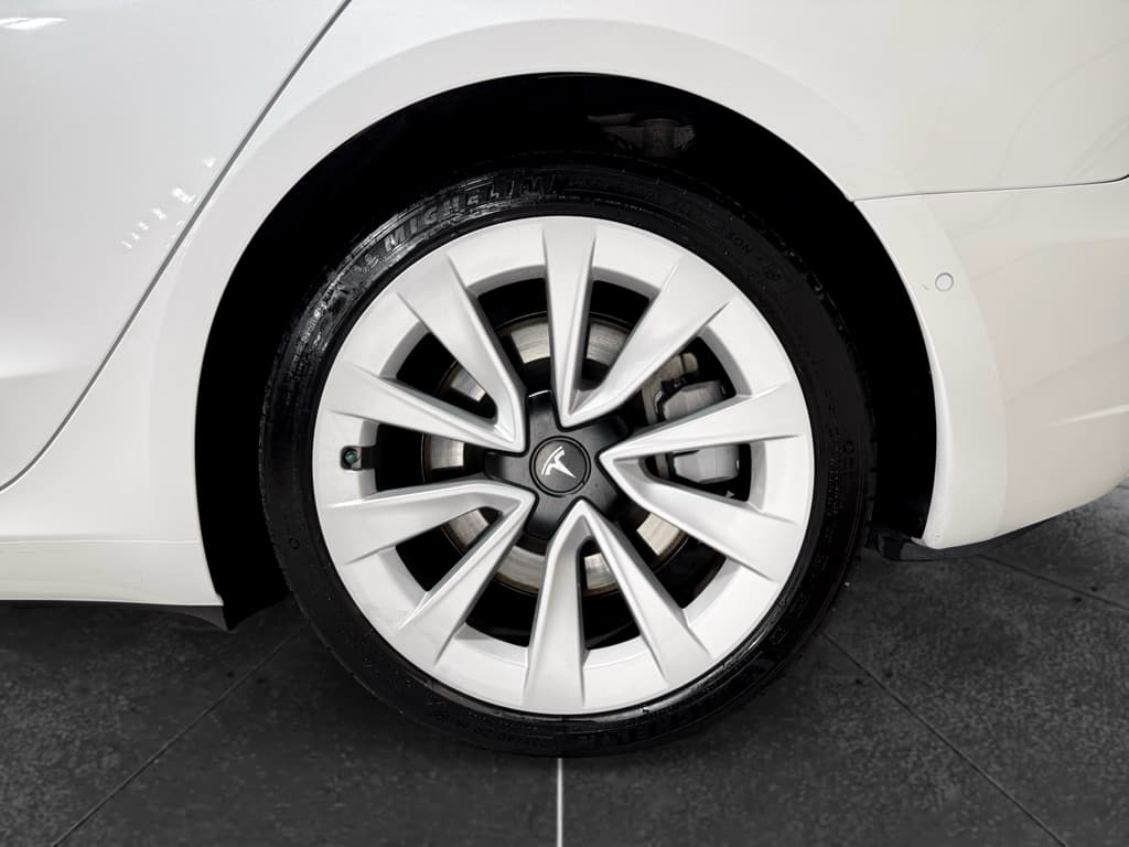 2021 Tesla Model 3 view 31