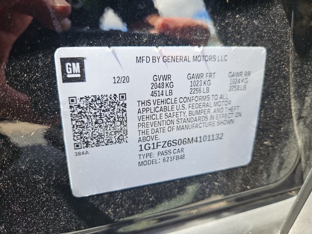 2021 Chevrolet Bolt EV view 25