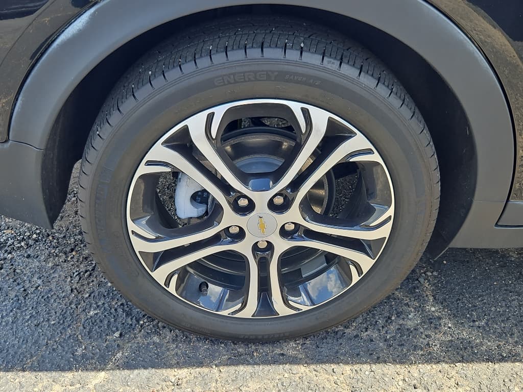 2021 Chevrolet Bolt EV view 31