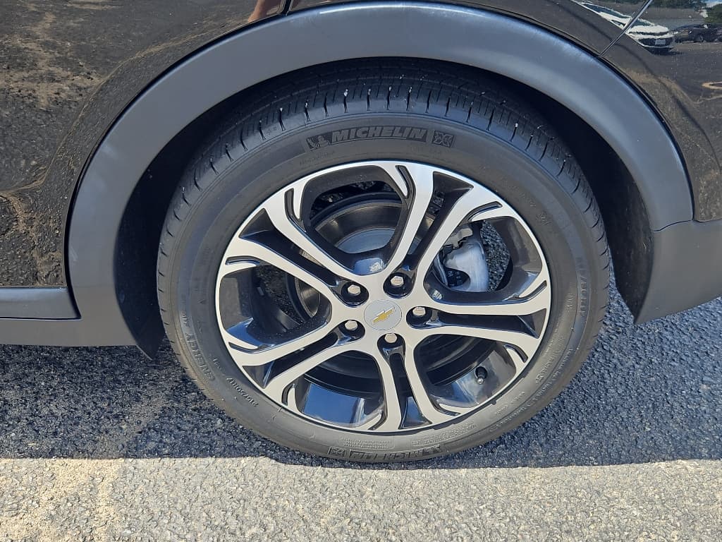 2021 Chevrolet Bolt EV view 29