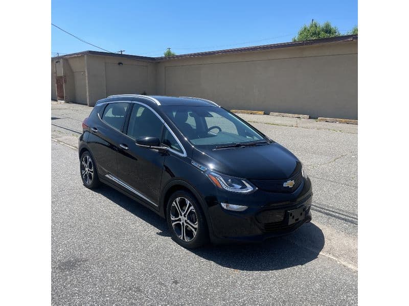 2021 Chevrolet Bolt EV view 7