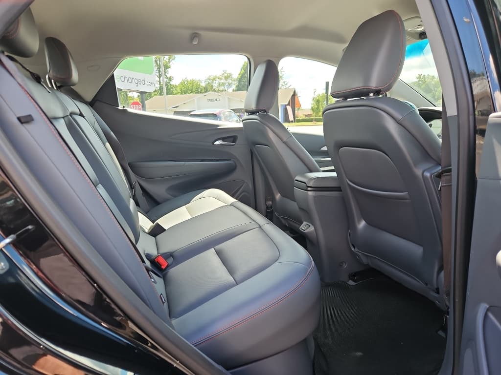 2021 Chevrolet Bolt EV view 23