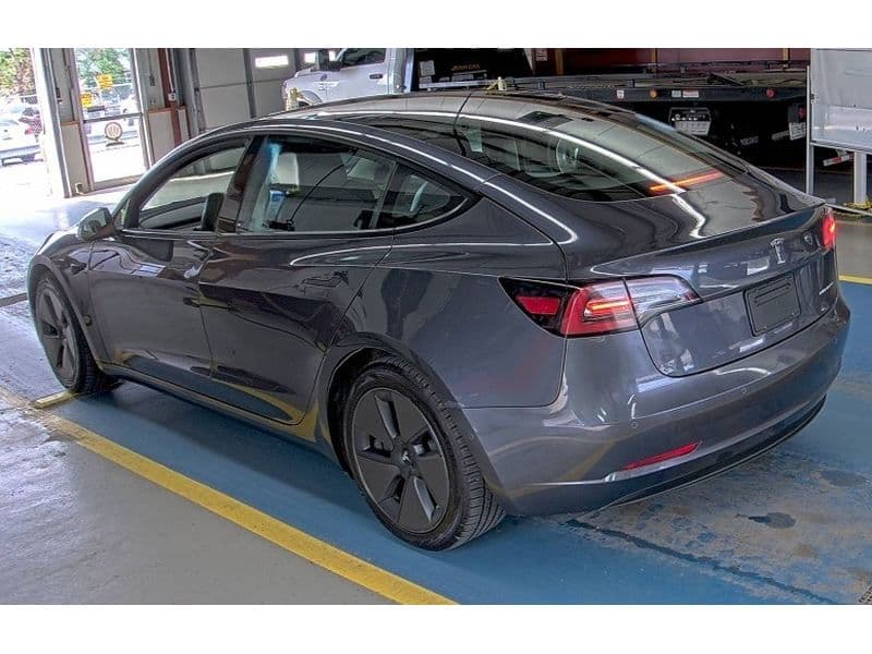 2022 Tesla Model 3 view 4
