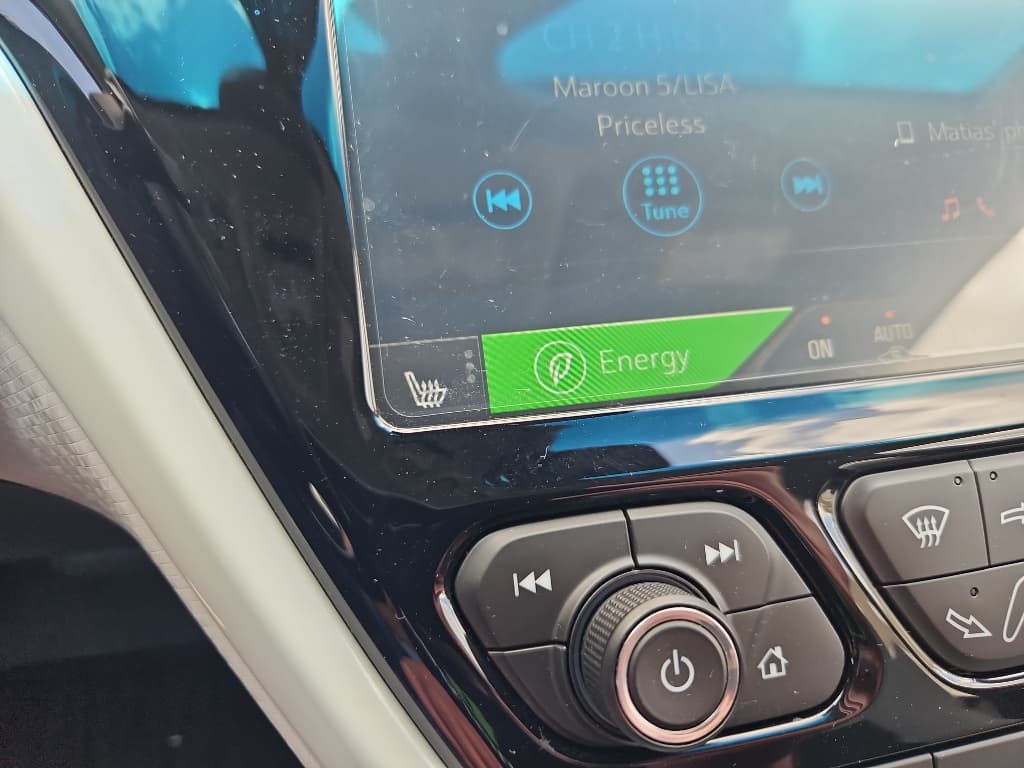 2021 Chevrolet Bolt EV view 13