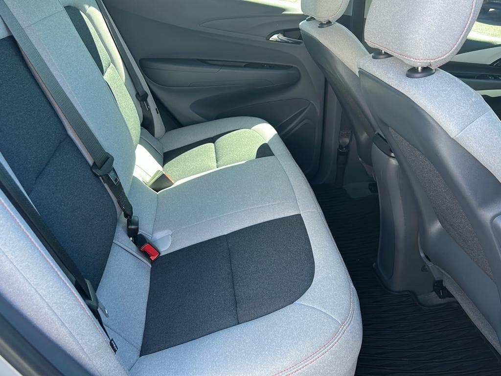2021 Chevrolet Bolt EV view 18
