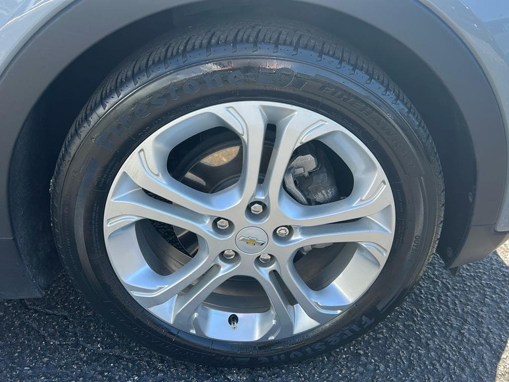 2021 Chevrolet Bolt EV view 24