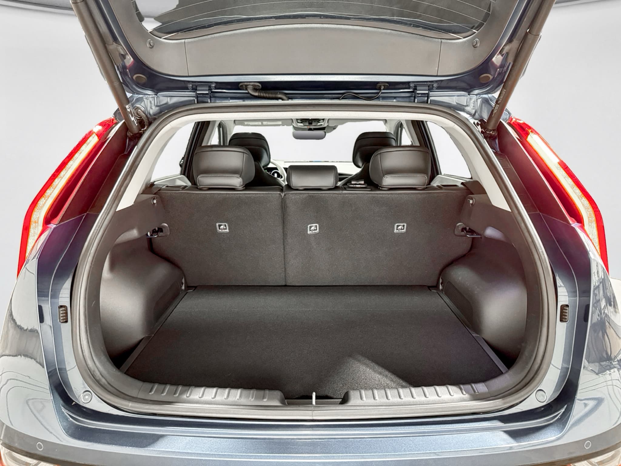 2024 Kia Niro EV view 27