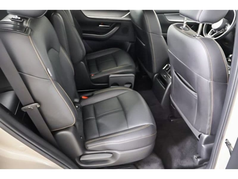 2024 Mazda CX-90 PHEV view 12
