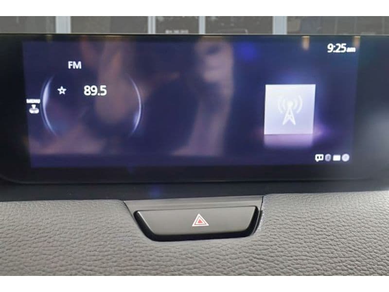2024 Mazda CX-90 PHEV view 16